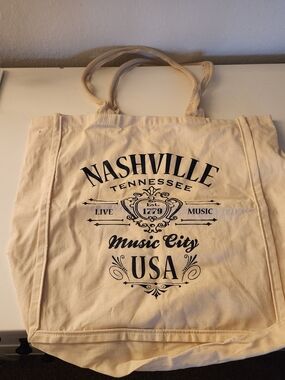 Nashville Tennessee Music City Tote - Cream with Black Print